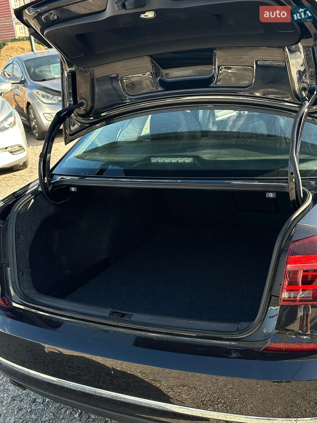 2017 Volkswagen Passat - мініатюра 16