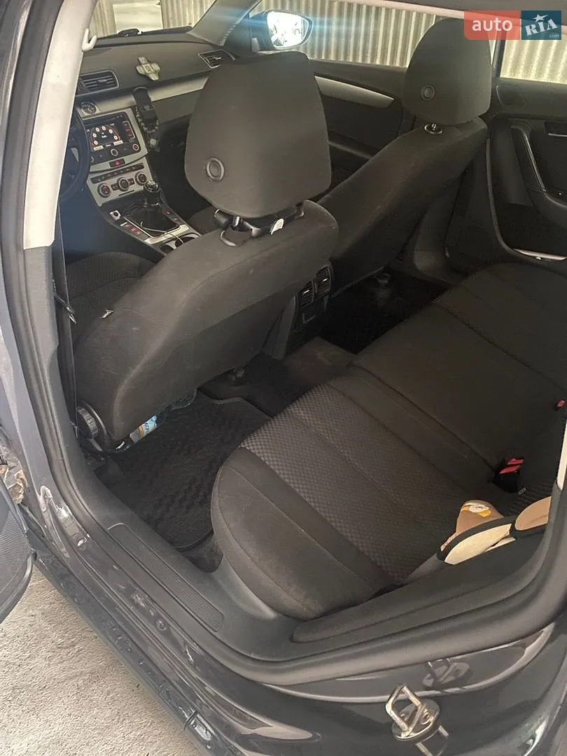 2013 Volkswagen Passat - мініатюра 9