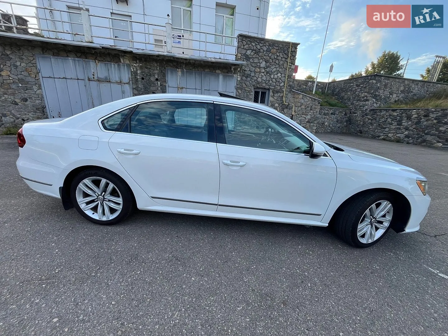 2017 Volkswagen Passat - мініатюра 5