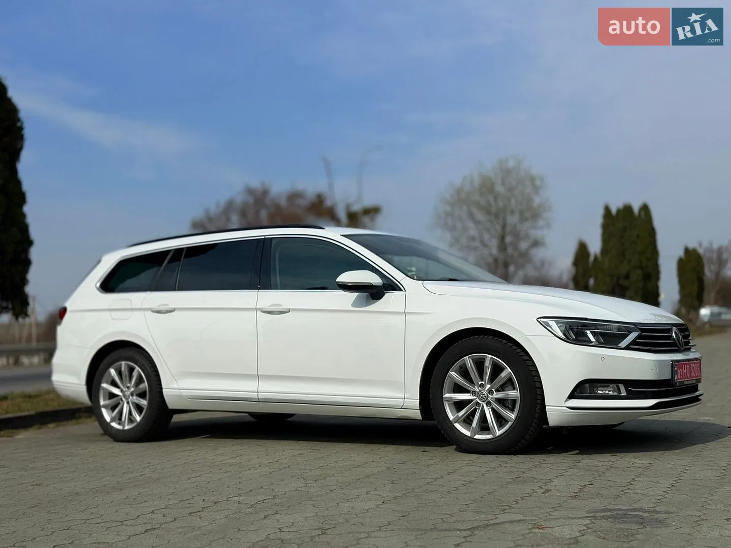 2017 Volkswagen Passat - мініатюра 3