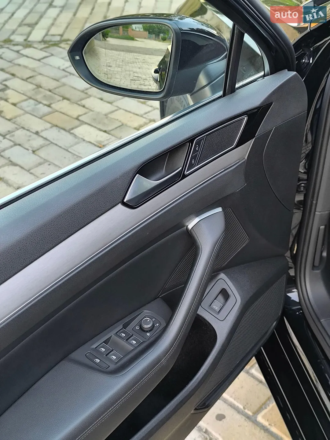 2019 Volkswagen Passat - мініатюра 14
