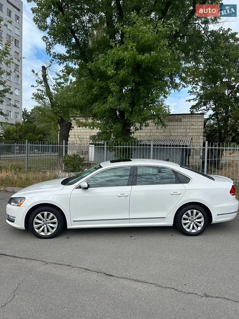 2013 Volkswagen Passat - мініатюра 3