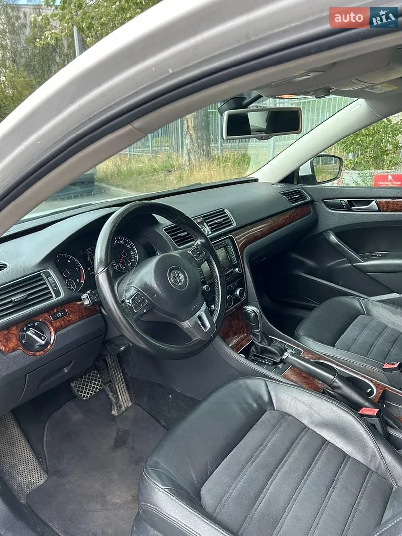 2013 Volkswagen Passat - мініатюра 10