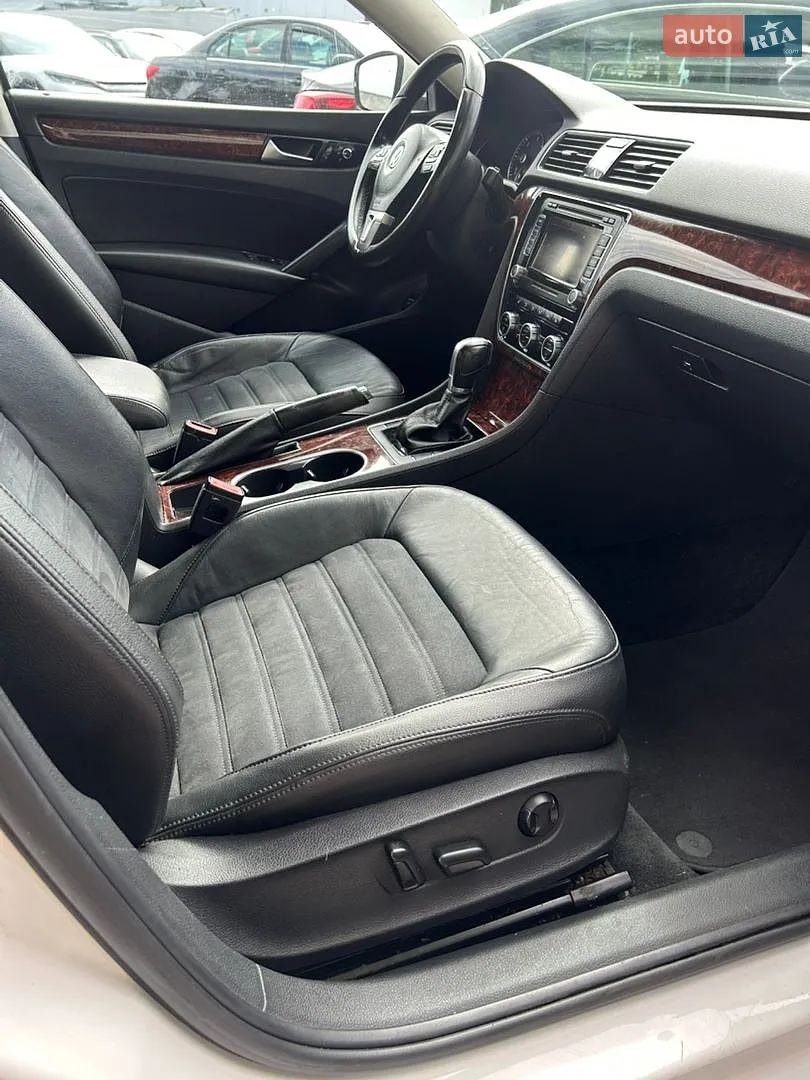 2013 Volkswagen Passat - мініатюра 15