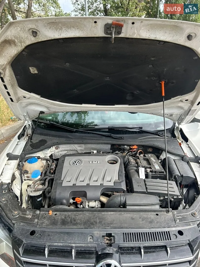 2013 Volkswagen Passat - мініатюра 23