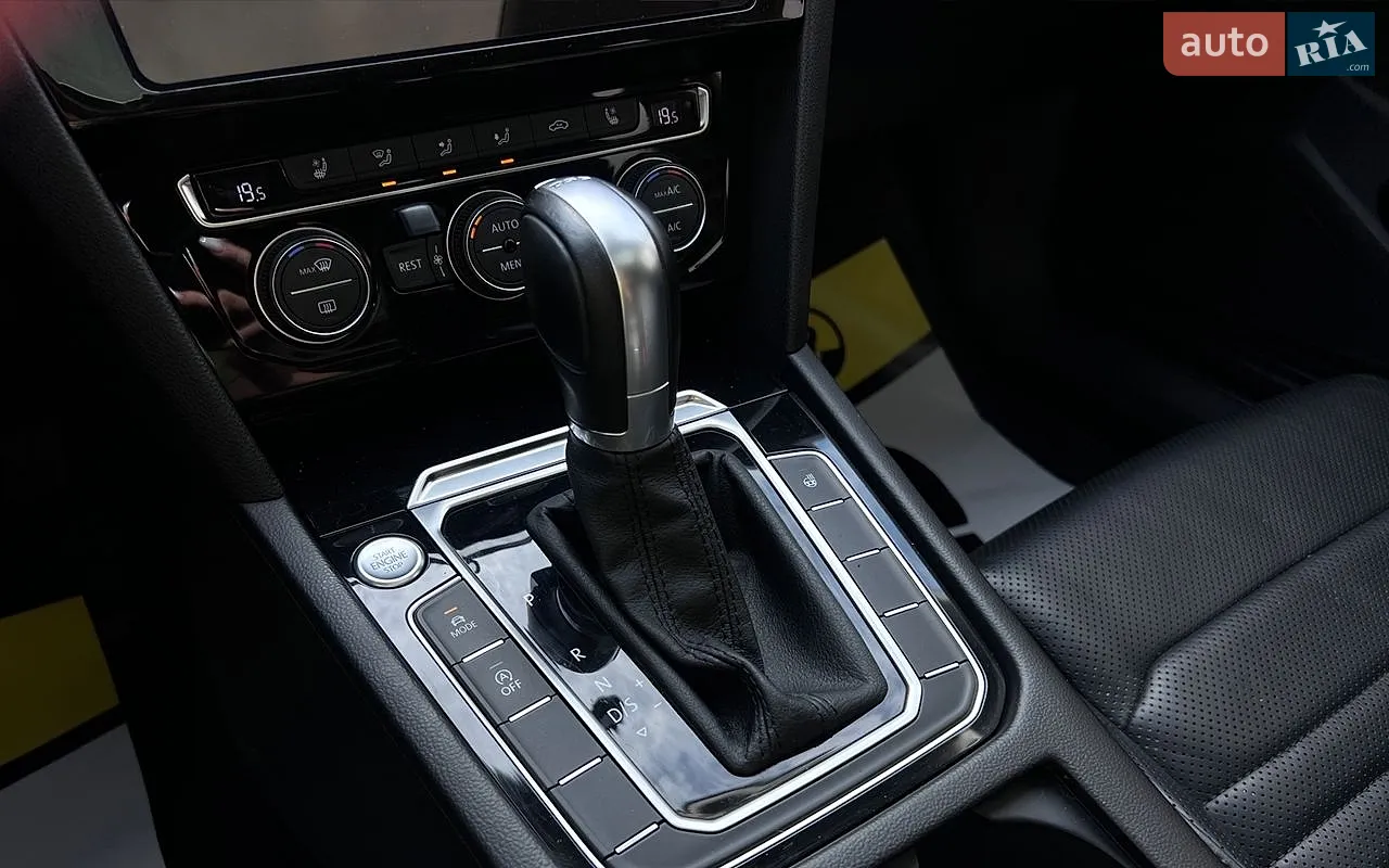 2018 Volkswagen Passat - мініатюра 19