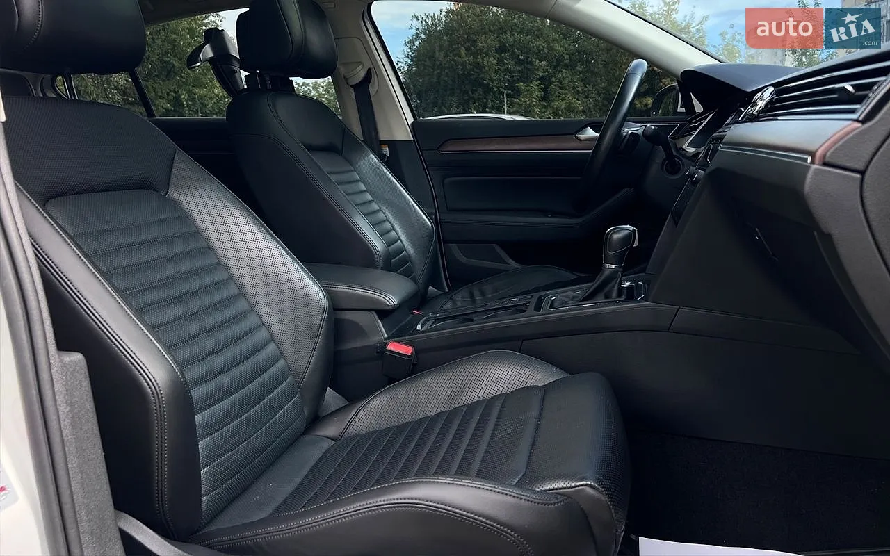 2018 Volkswagen Passat - мініатюра 23