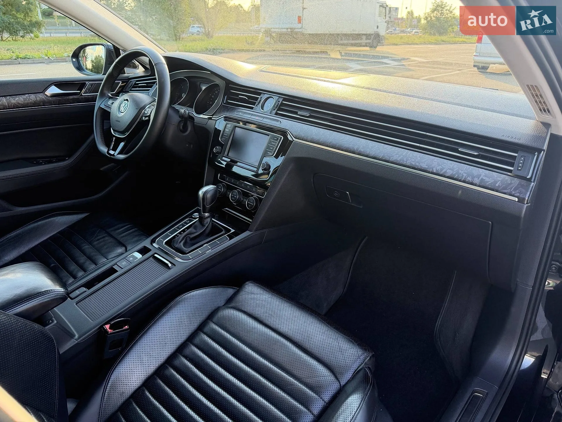 2015 Volkswagen Passat - мініатюра 13