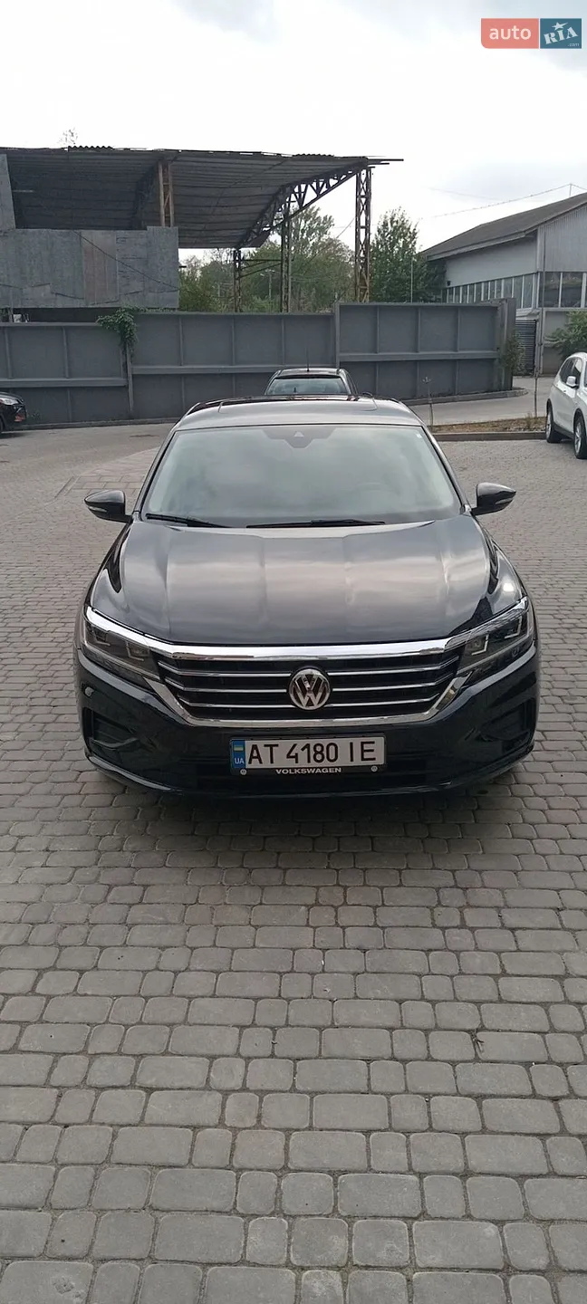 2021 Volkswagen Passat - мініатюра 9