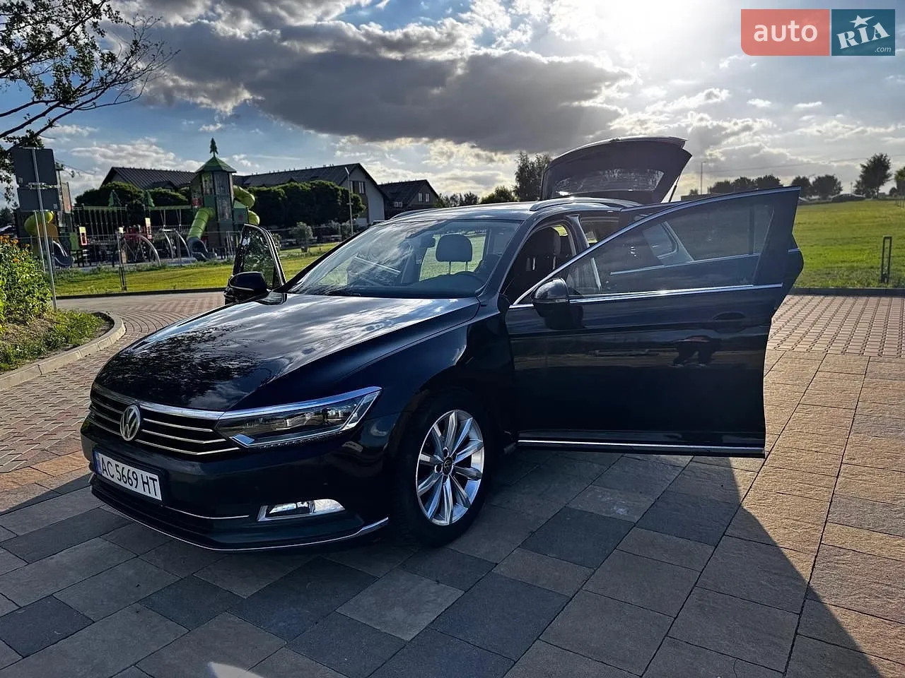 2015 Volkswagen Passat - мініатюра 46