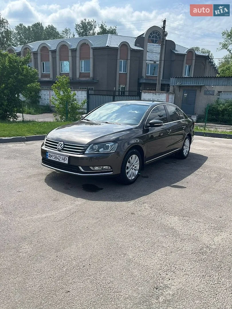 2013 Volkswagen Passat - мініатюра 4