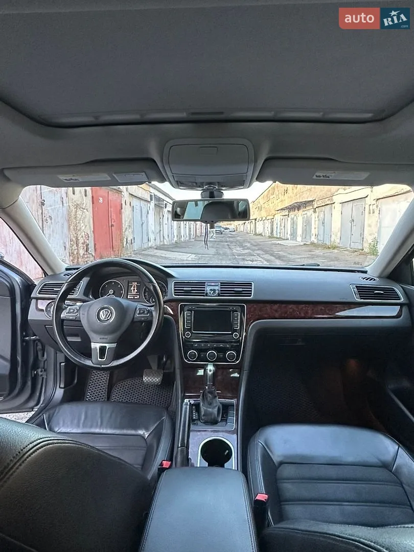 2013 Volkswagen Passat - мініатюра 28
