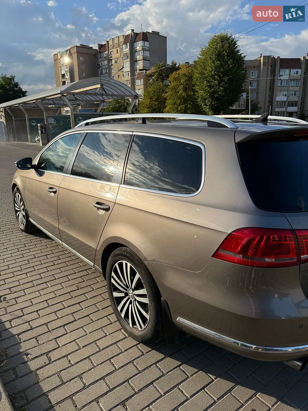 2011 Volkswagen Passat - мініатюра 9
