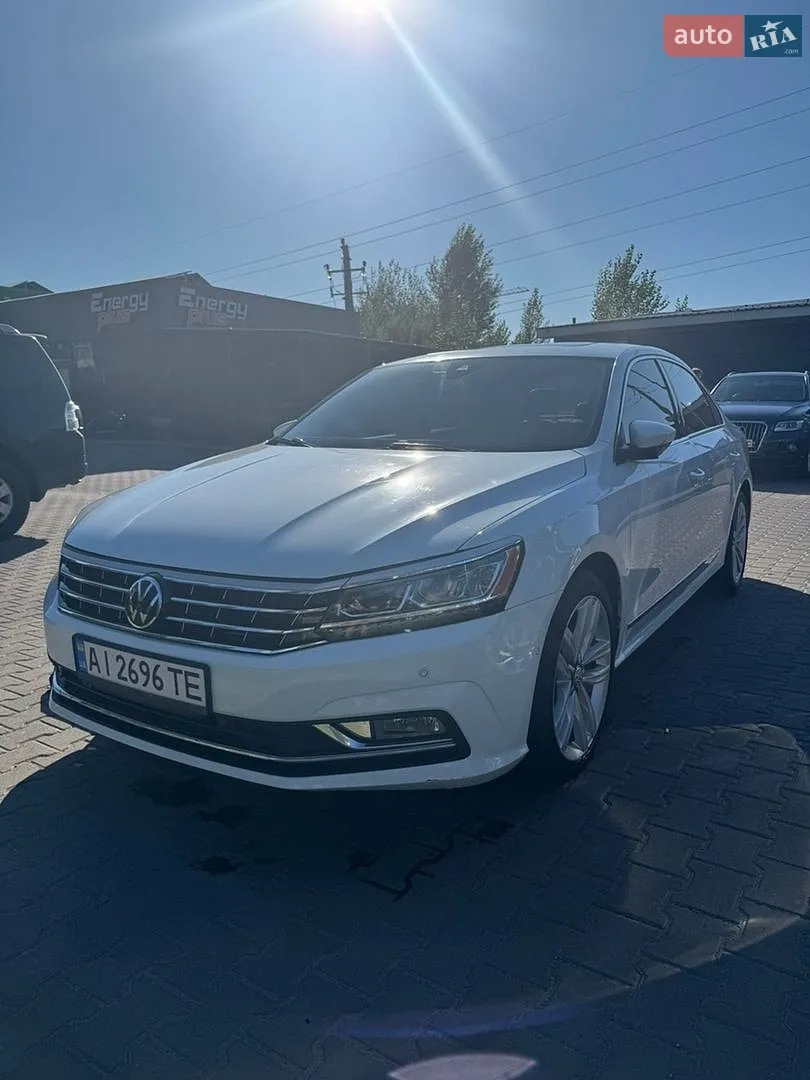 2017 Volkswagen Passat - мініатюра 3