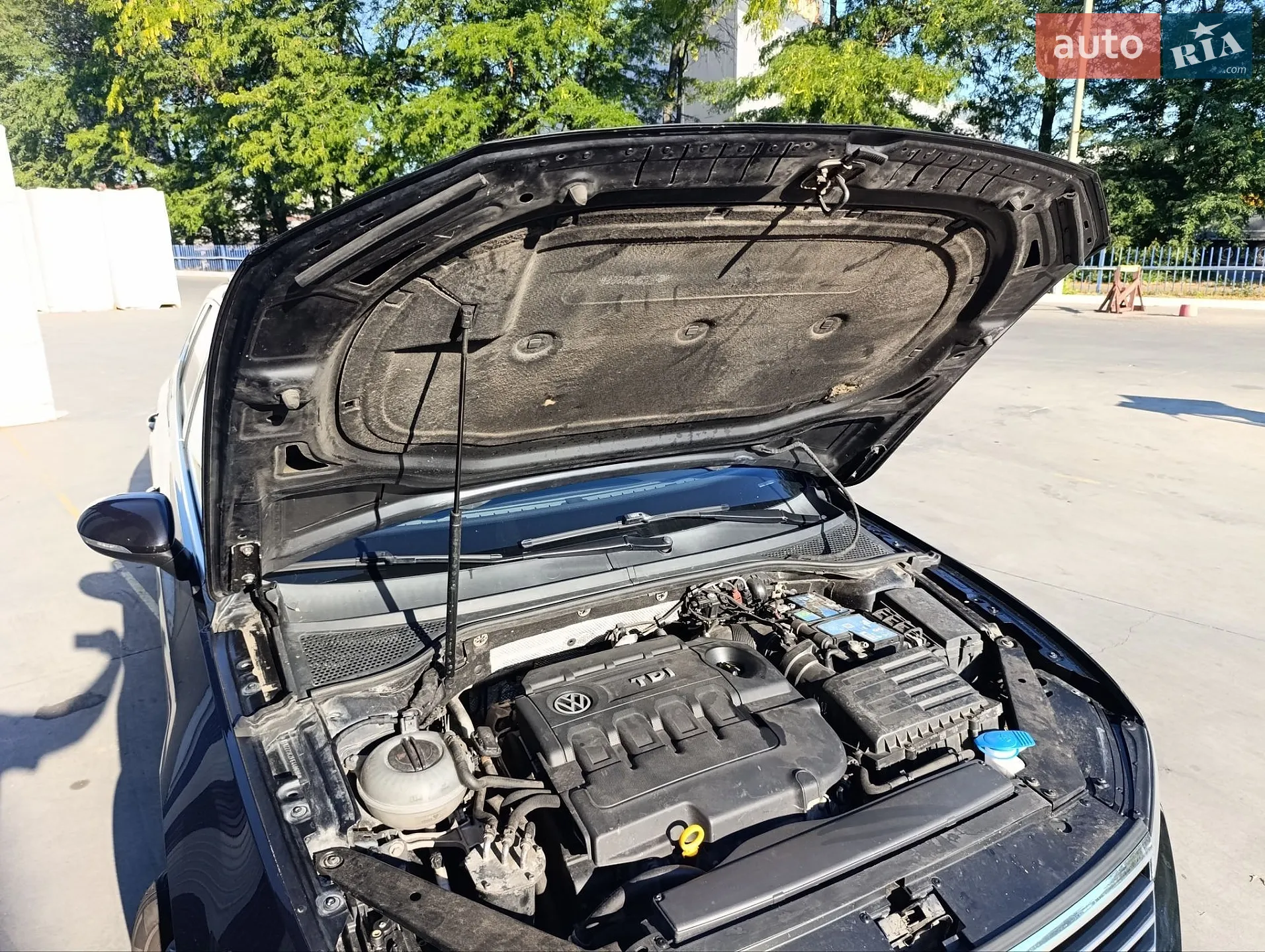 2015 Volkswagen Passat - мініатюра 13