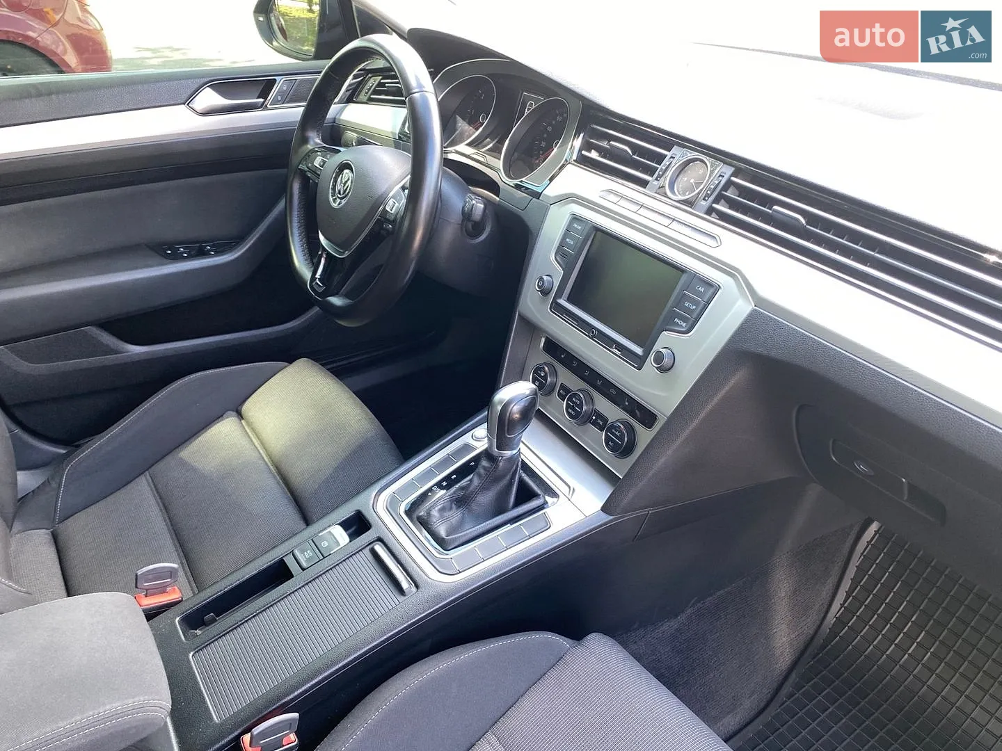 2016 Volkswagen Passat - мініатюра 15