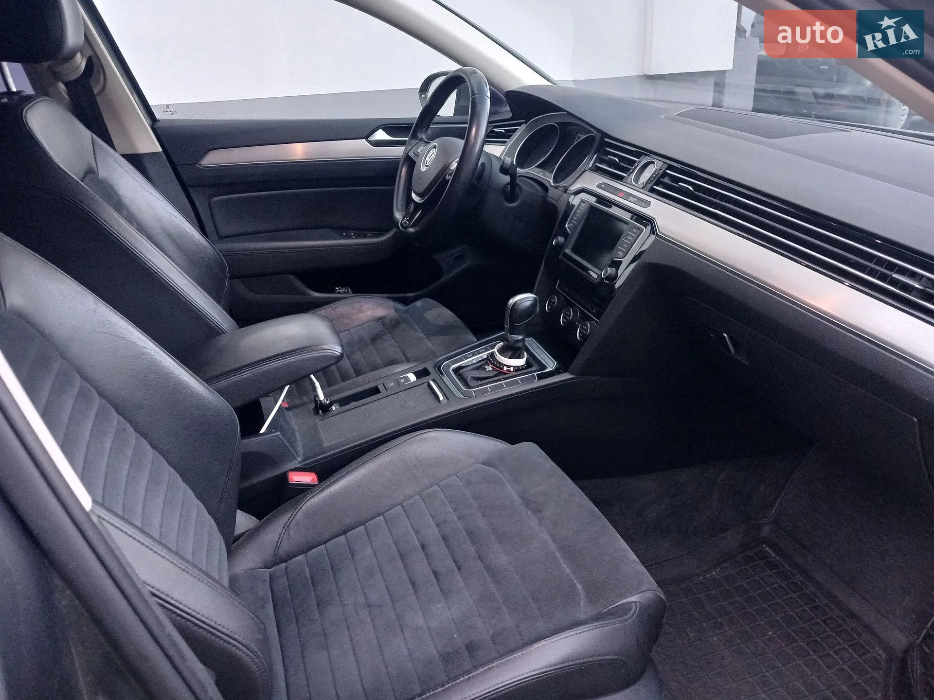 2016 Volkswagen Passat - мініатюра 17