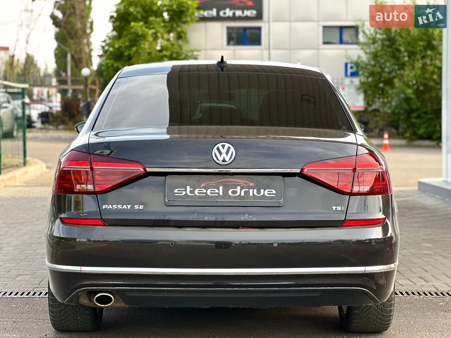 2016 Volkswagen Passat - мініатюра 5
