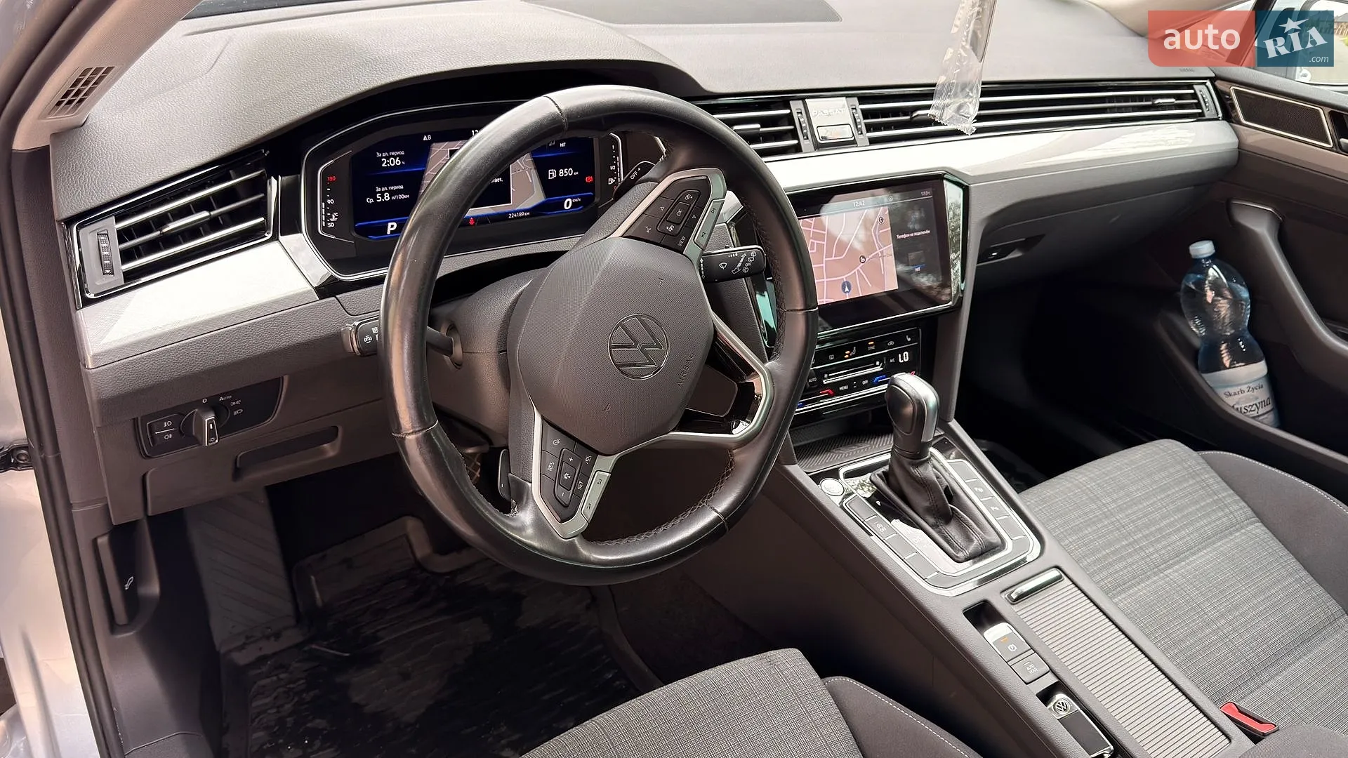 2022 Volkswagen Passat - мініатюра 21
