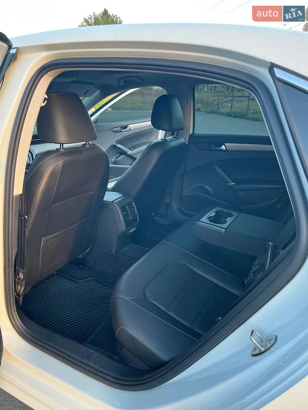 2020 Volkswagen Passat - мініатюра 8