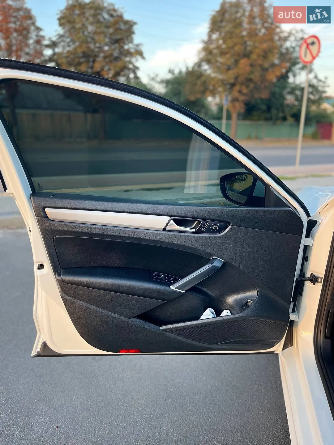 2020 Volkswagen Passat - мініатюра 12