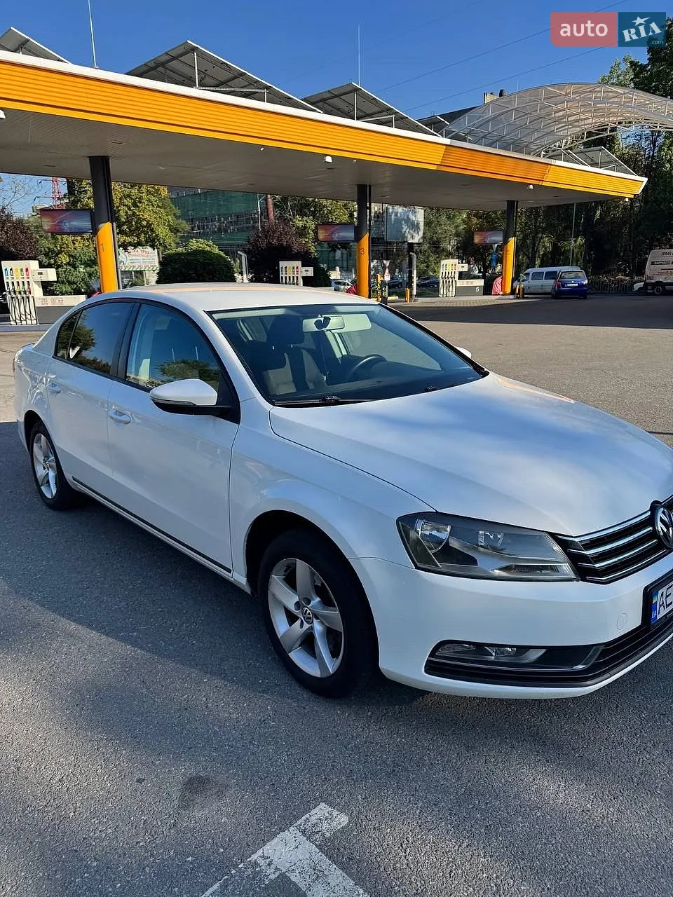 2012 Volkswagen Passat - мініатюра 2