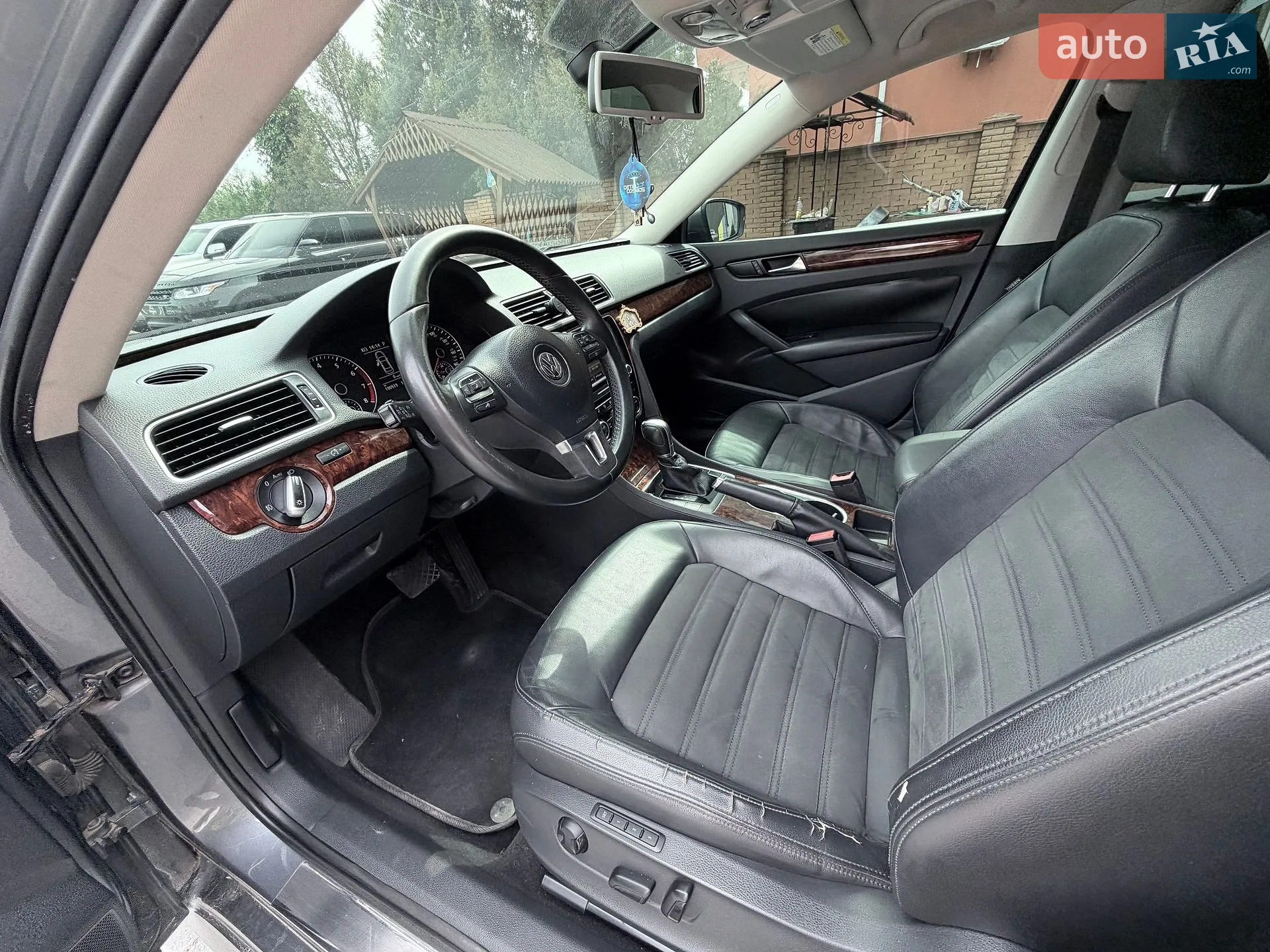 2012 Volkswagen Passat - мініатюра 2