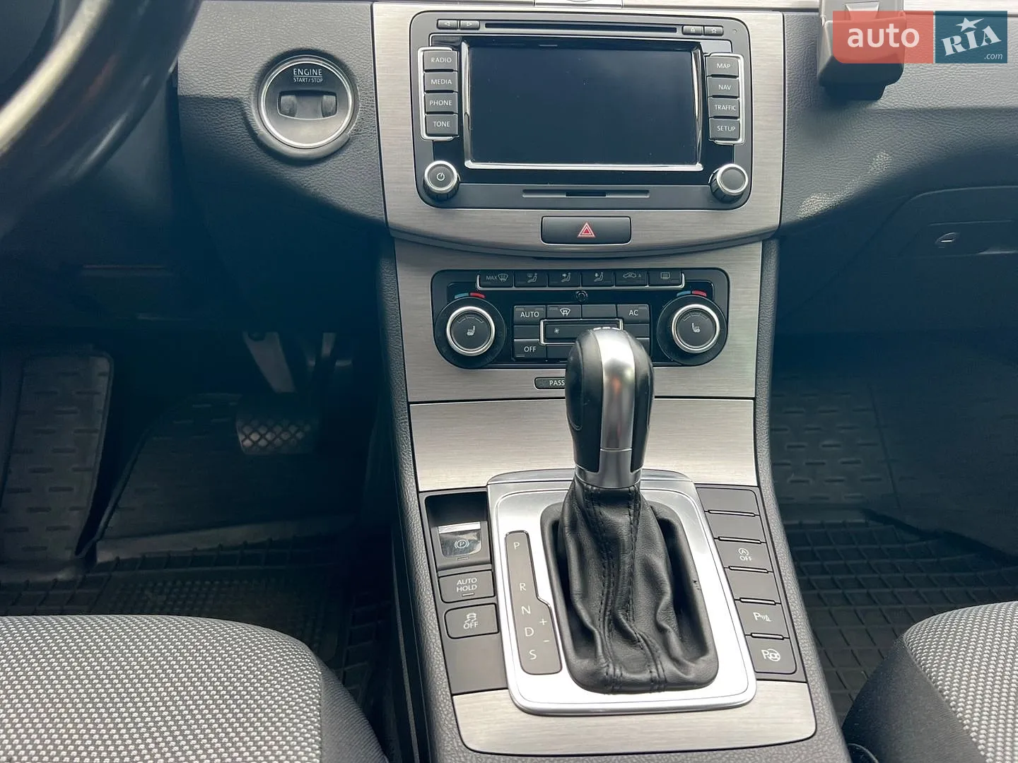 2011 Volkswagen Passat - мініатюра 9