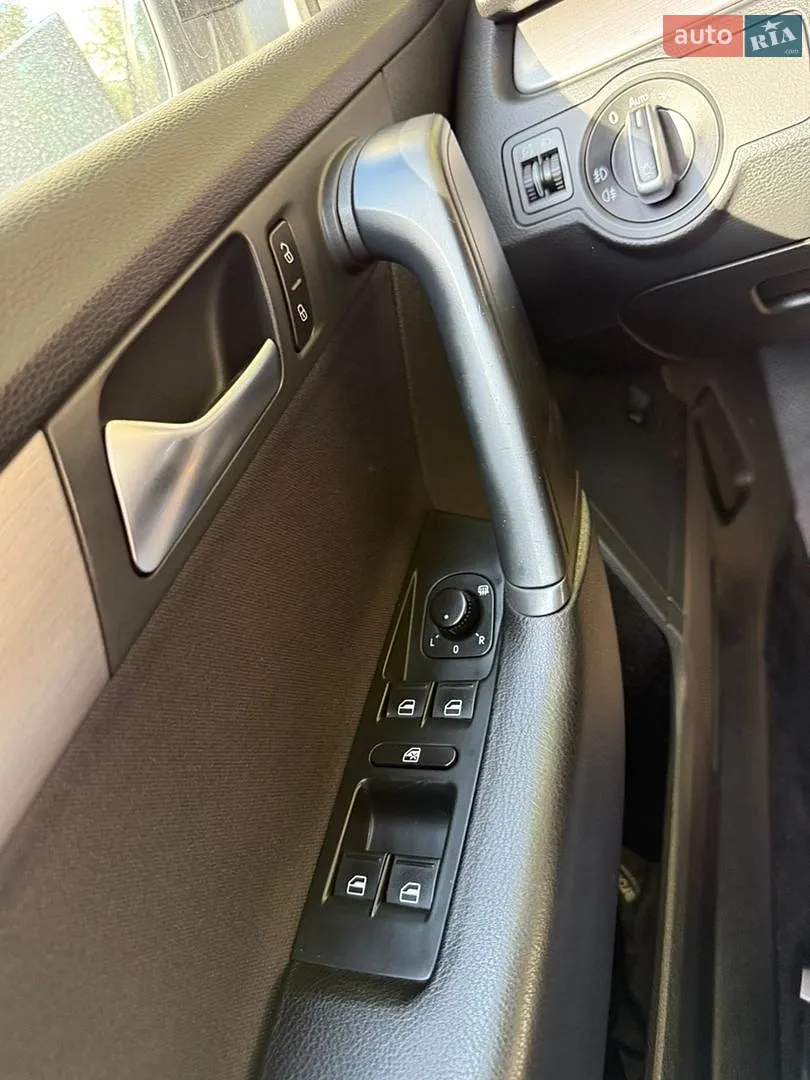 2011 Volkswagen Passat - мініатюра 27