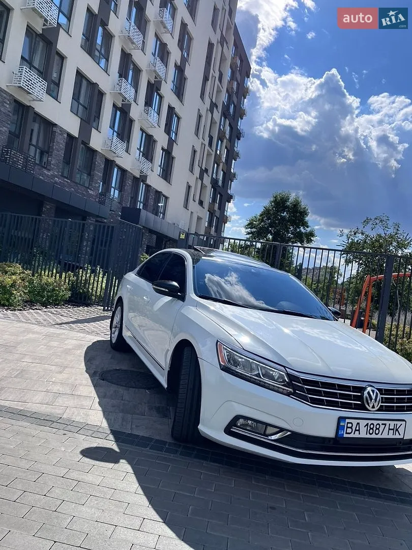 2016 Volkswagen Passat - мініатюра 3