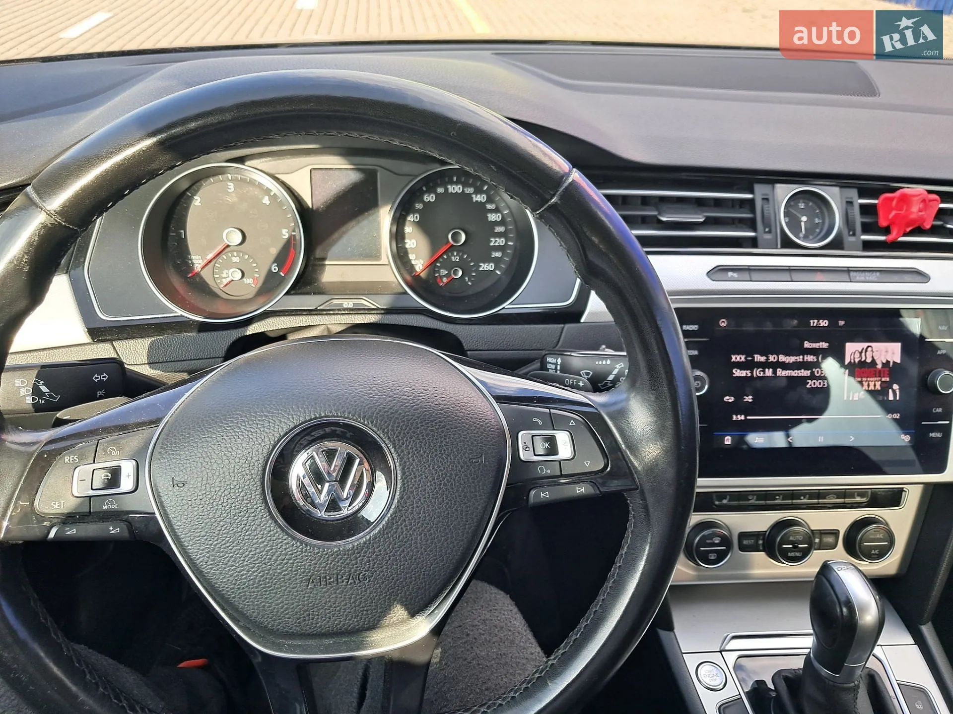 2019 Volkswagen Passat - мініатюра 17