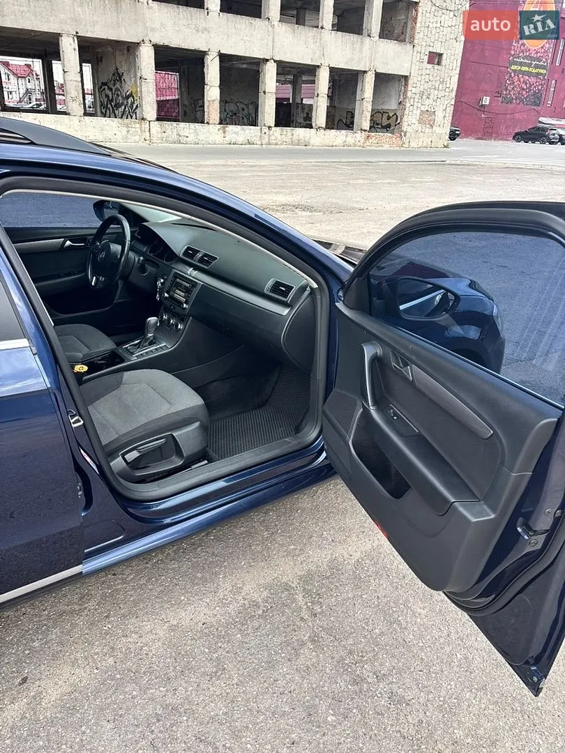 2012 Volkswagen Passat - мініатюра 24