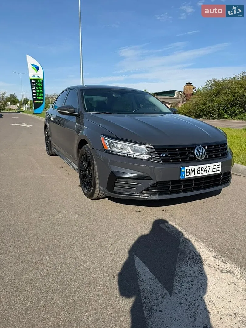 2016 Volkswagen Passat - мініатюра 2