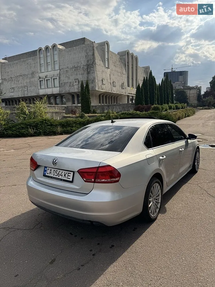 2012 Volkswagen Passat - мініатюра 3