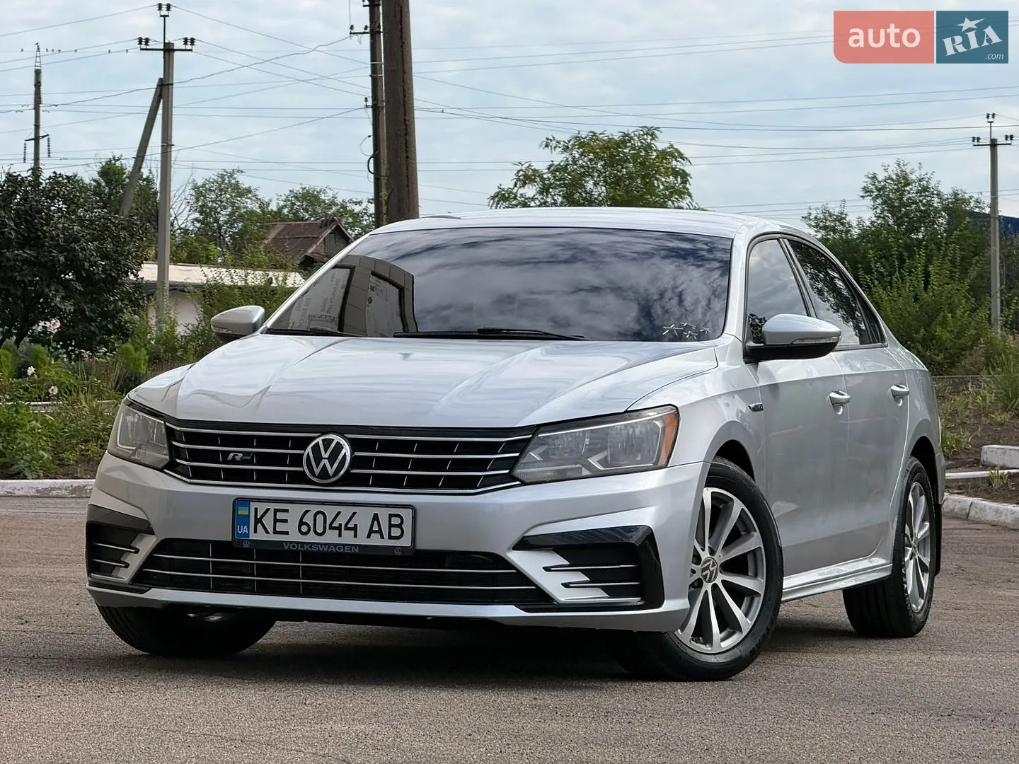 2017 Volkswagen Passat - фото 1