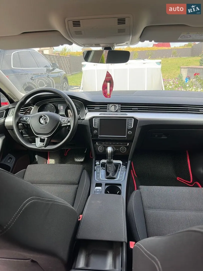 2017 Volkswagen Passat - мініатюра 14