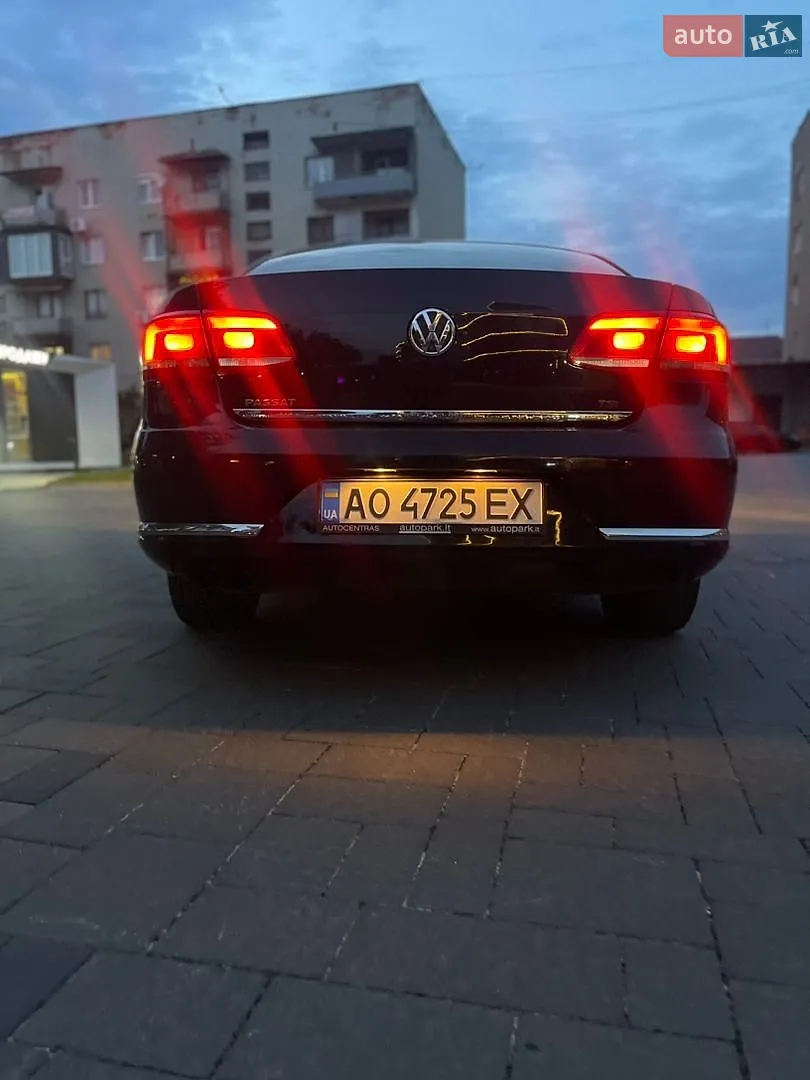 2012 Volkswagen Passat - мініатюра 13