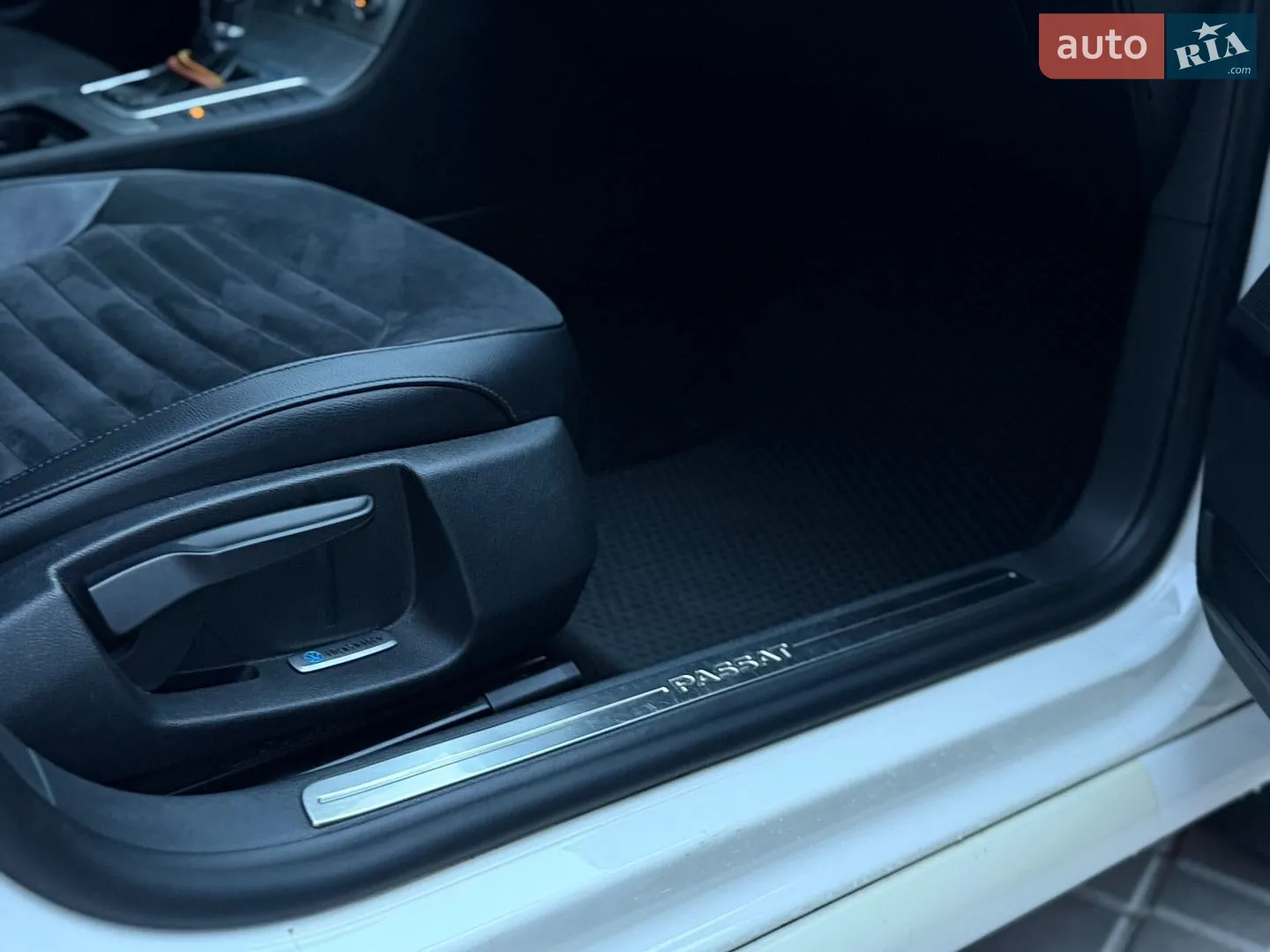 2012 Volkswagen Passat - мініатюра 30