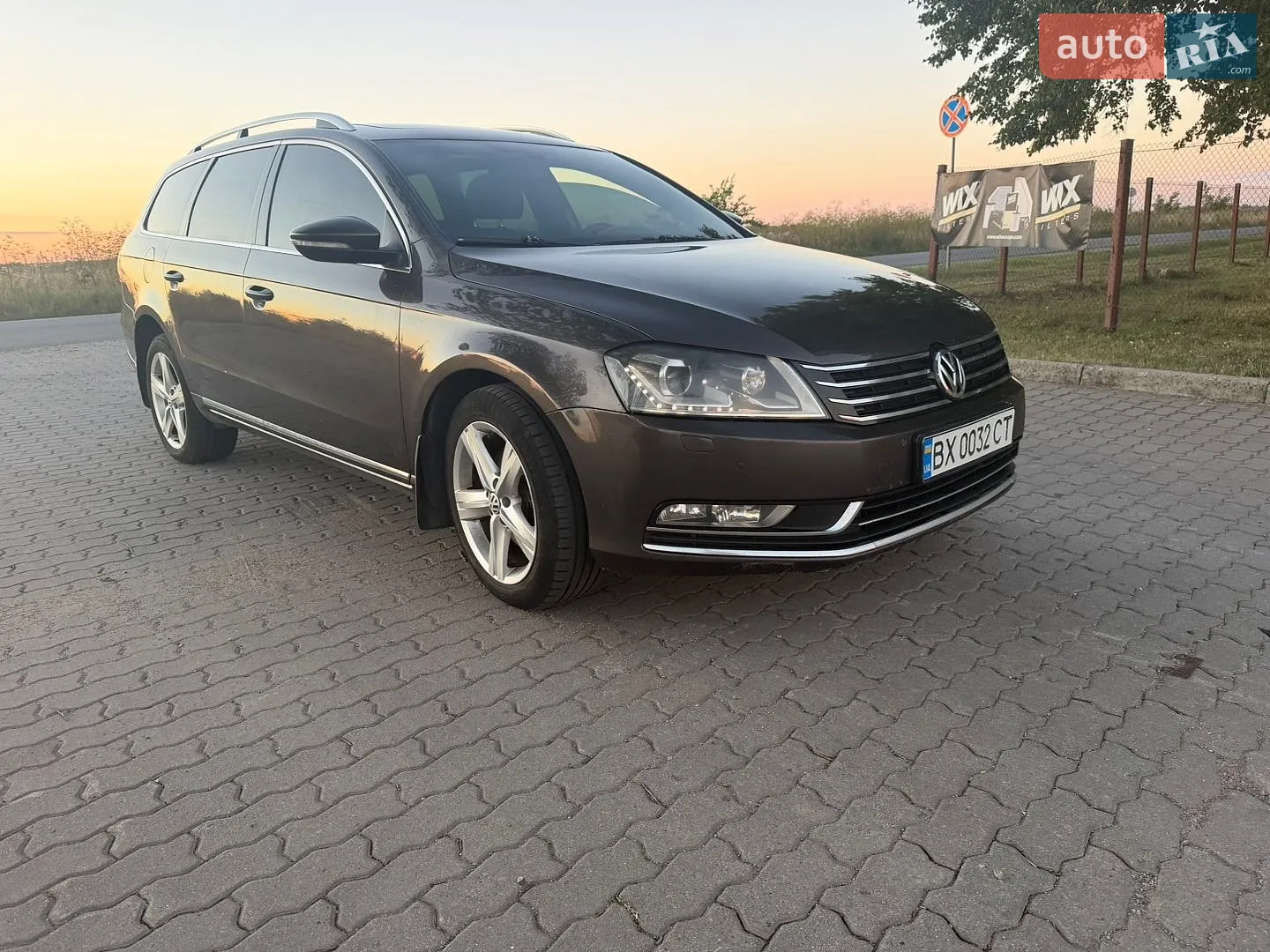 2012 Volkswagen Passat - мініатюра 4