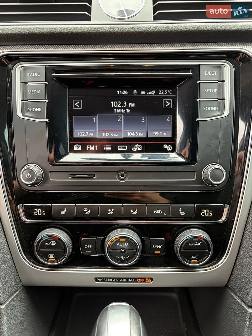 2016 Volkswagen Passat - мініатюра 44