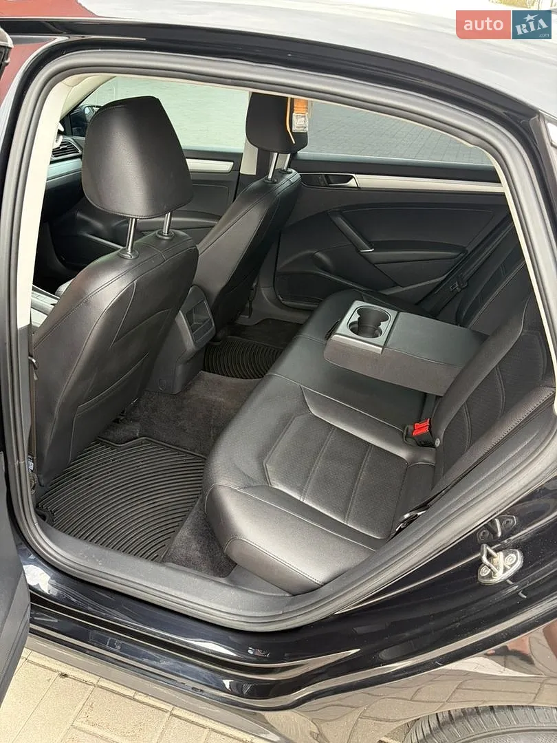 2016 Volkswagen Passat - мініатюра 43