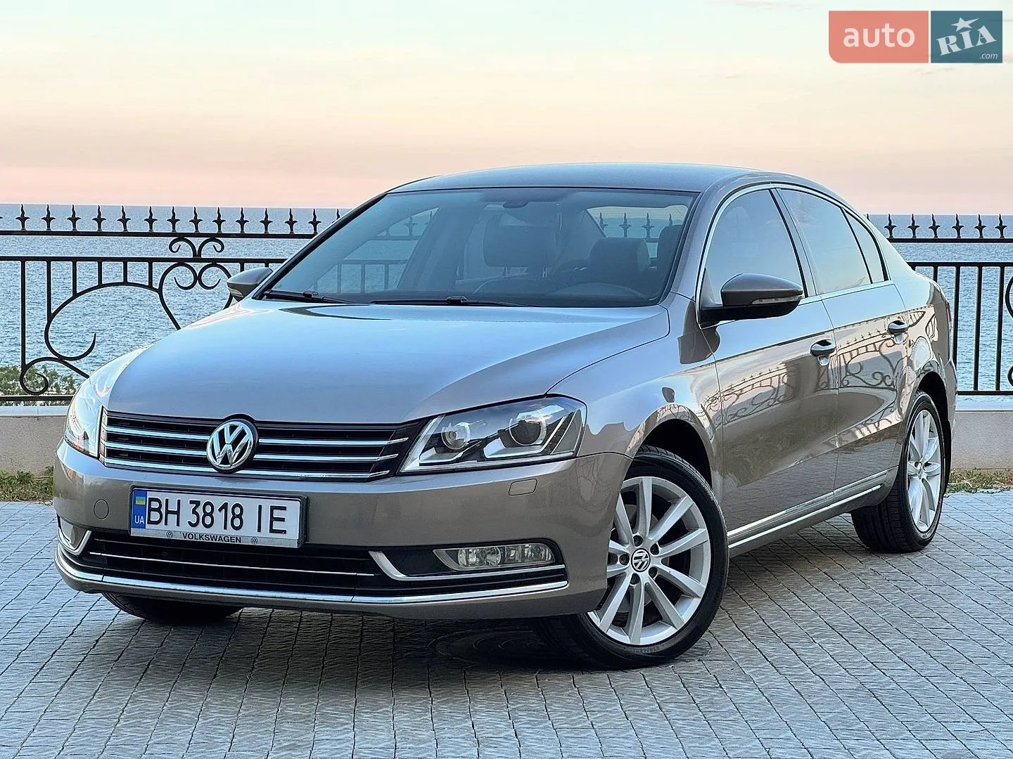 2011 Volkswagen Passat - мініатюра 7