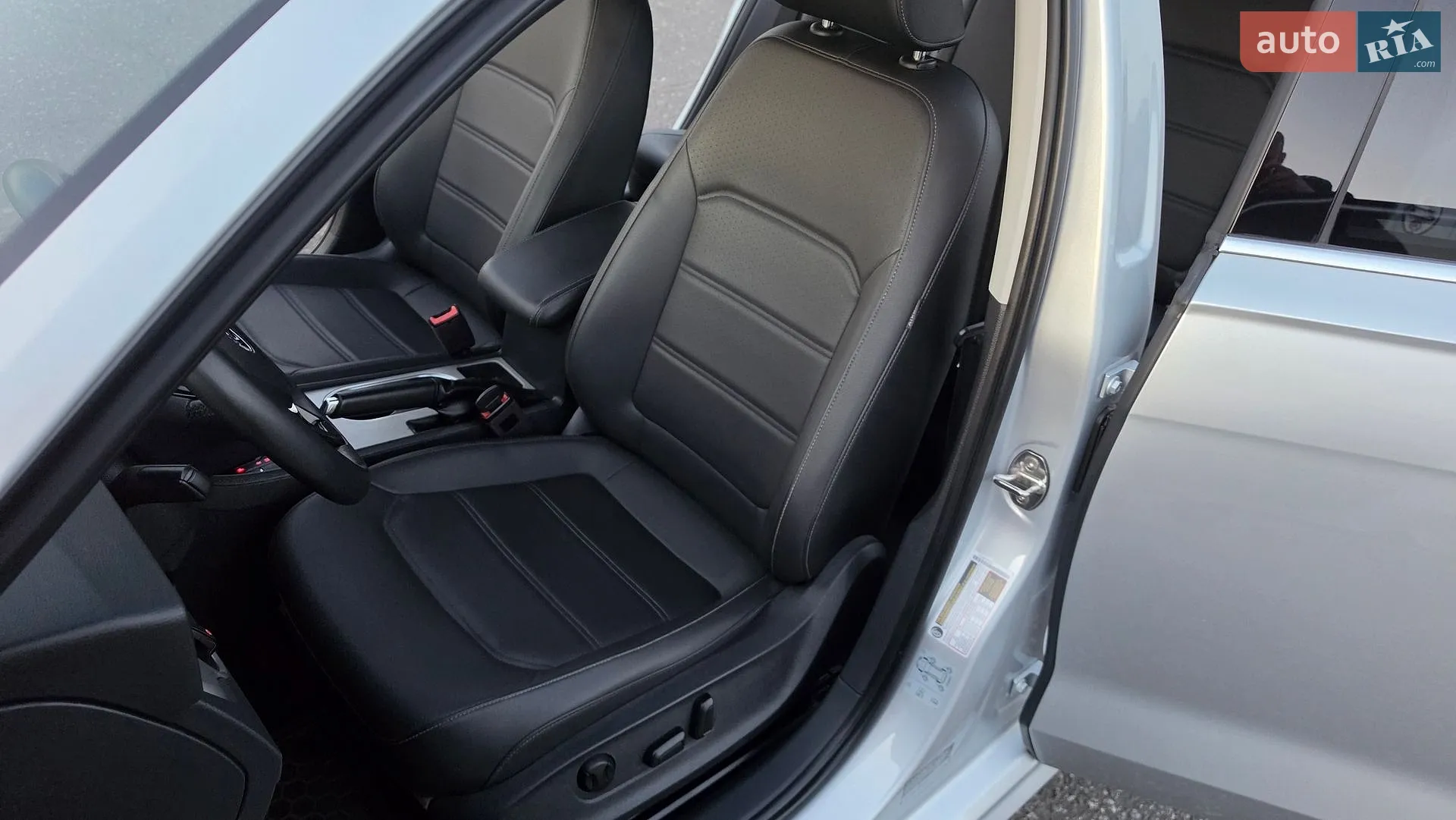 2021 Volkswagen Passat - мініатюра 15