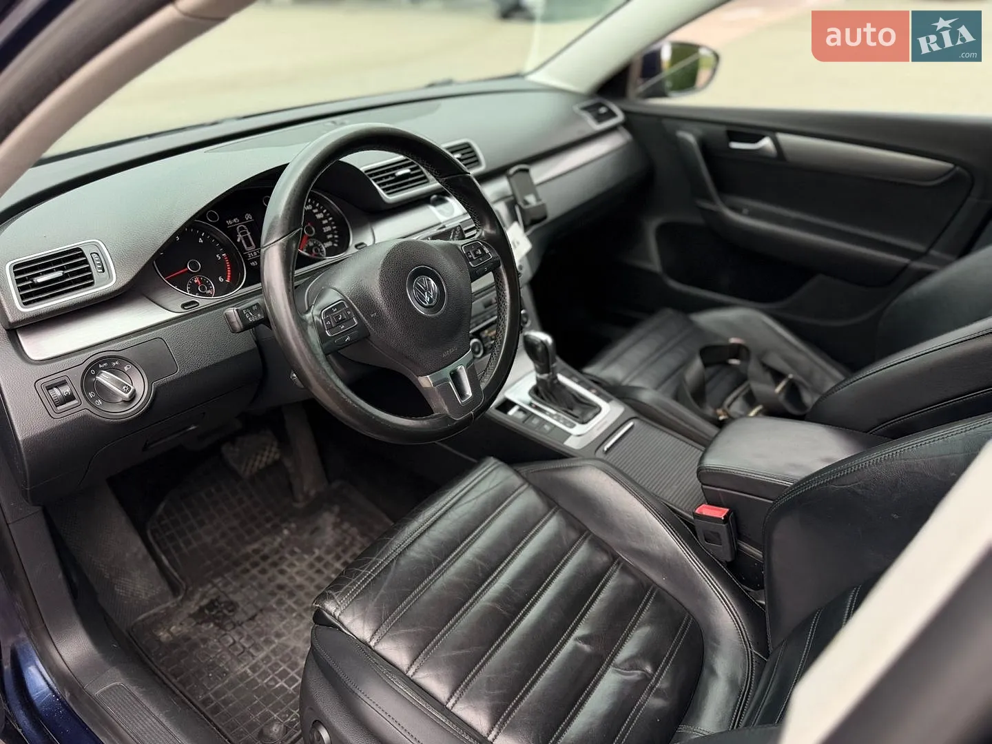 2011 Volkswagen Passat - мініатюра 15