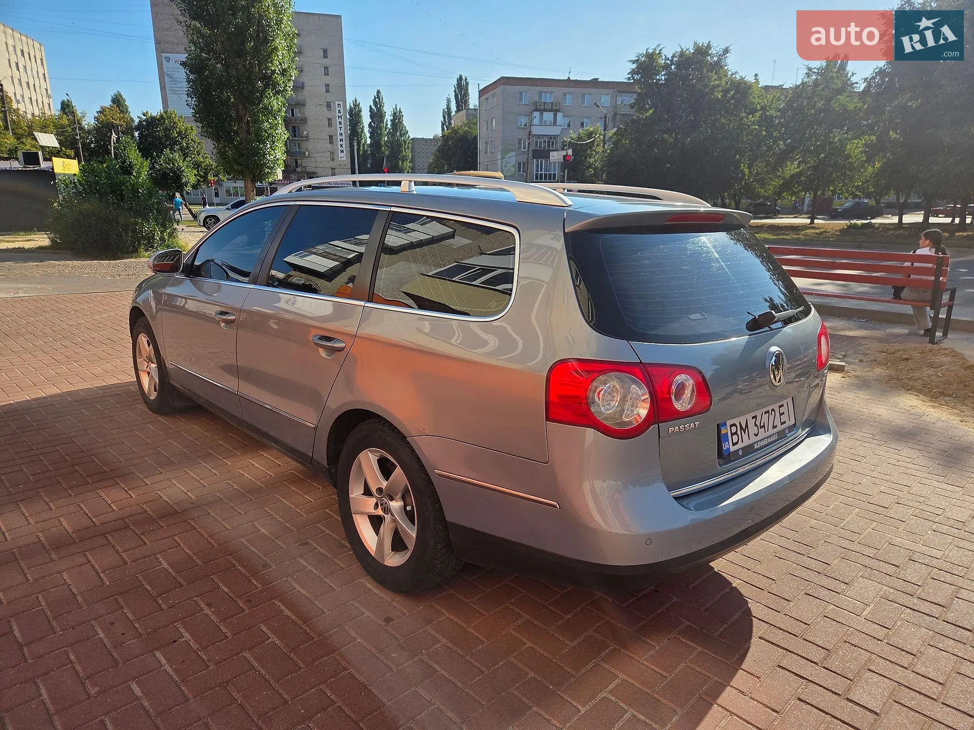 2010 Volkswagen Passat - мініатюра 8