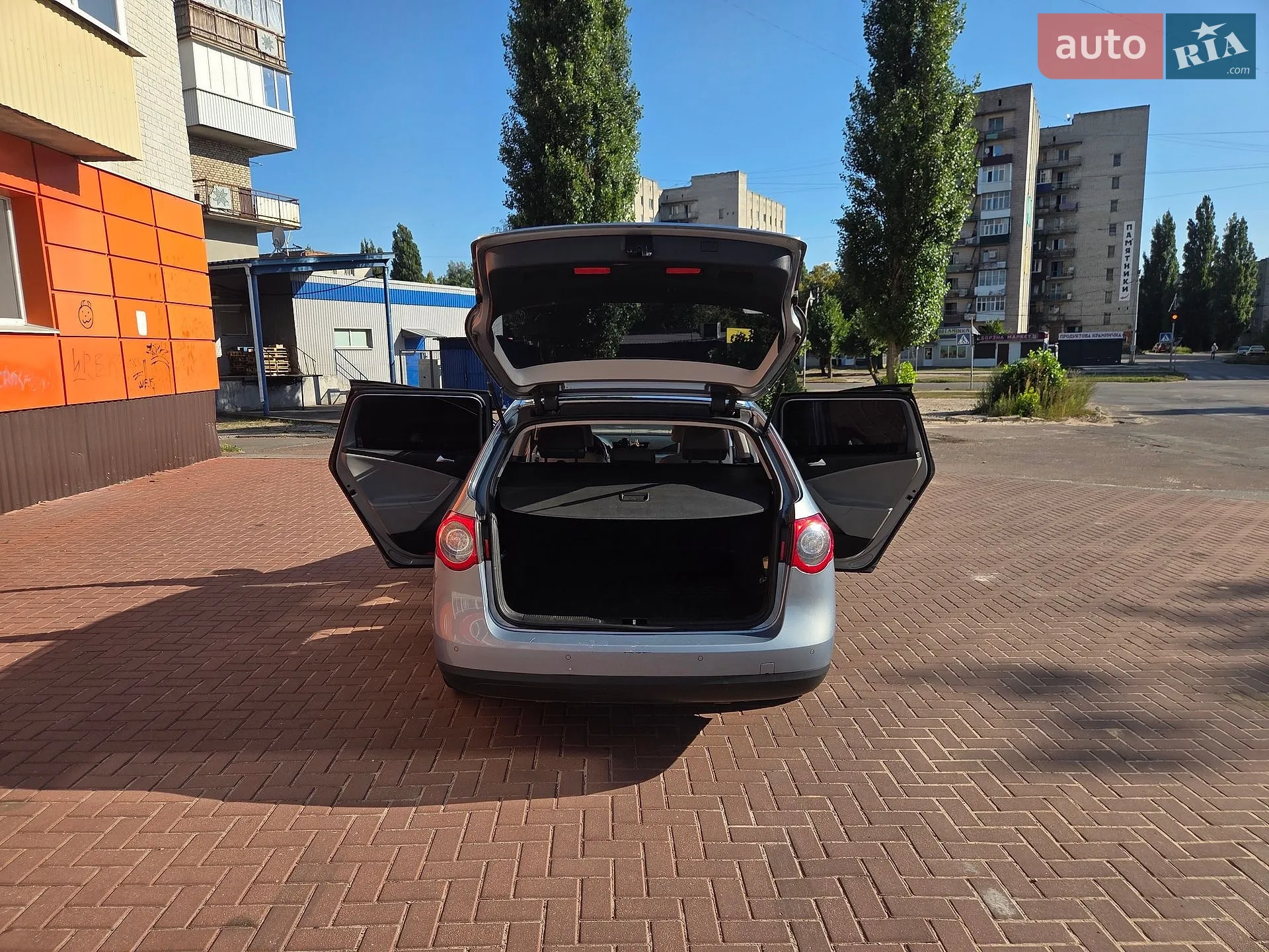 2010 Volkswagen Passat - мініатюра 17