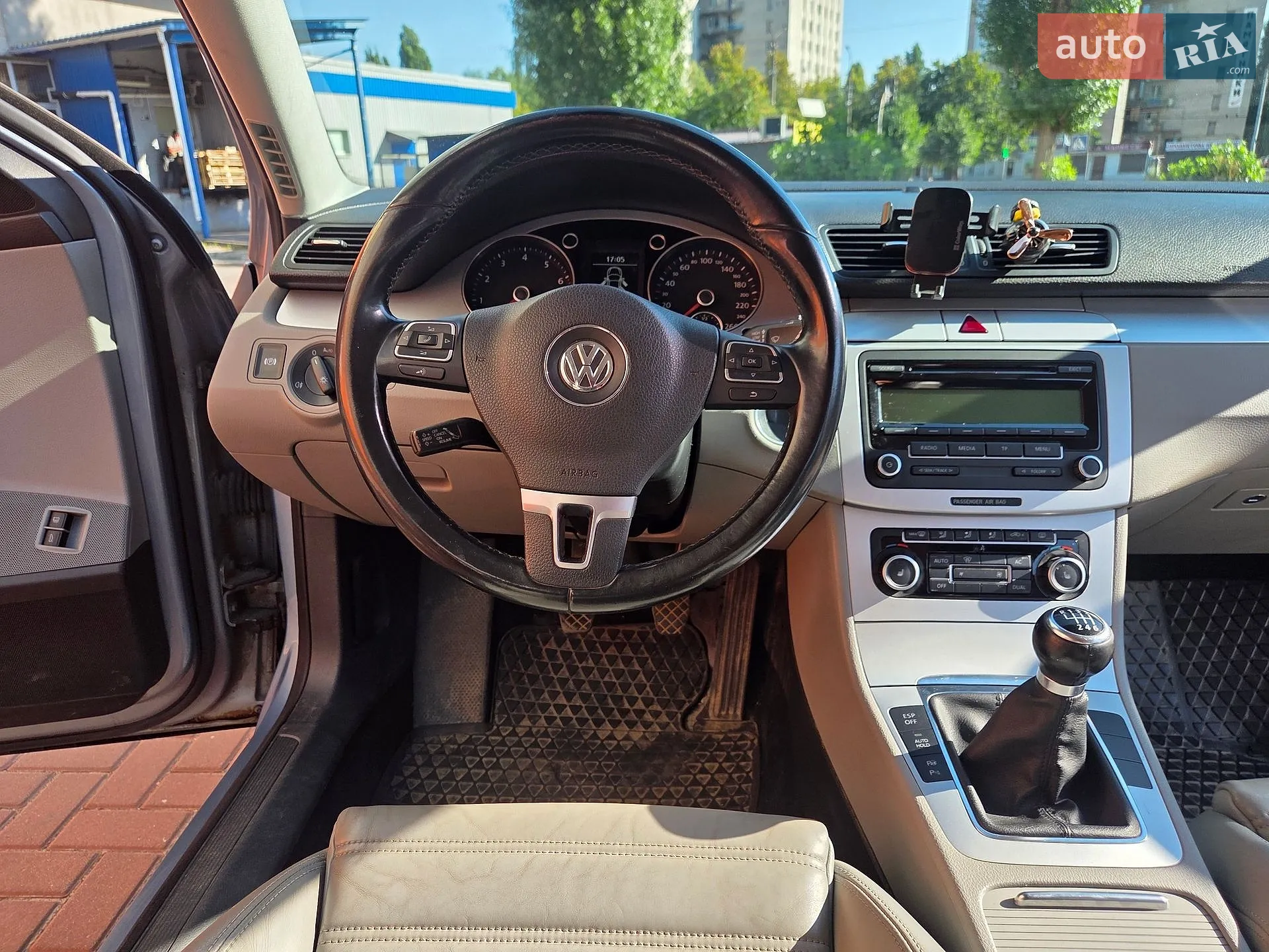 2010 Volkswagen Passat - мініатюра 26