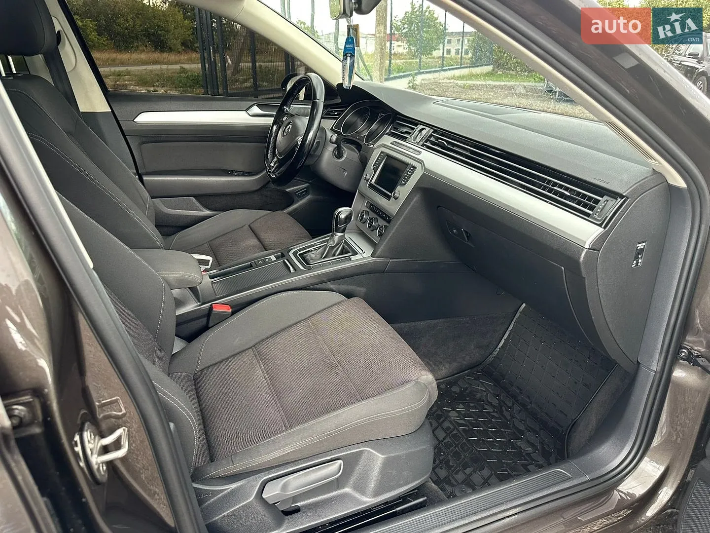 2015 Volkswagen Passat - мініатюра 19