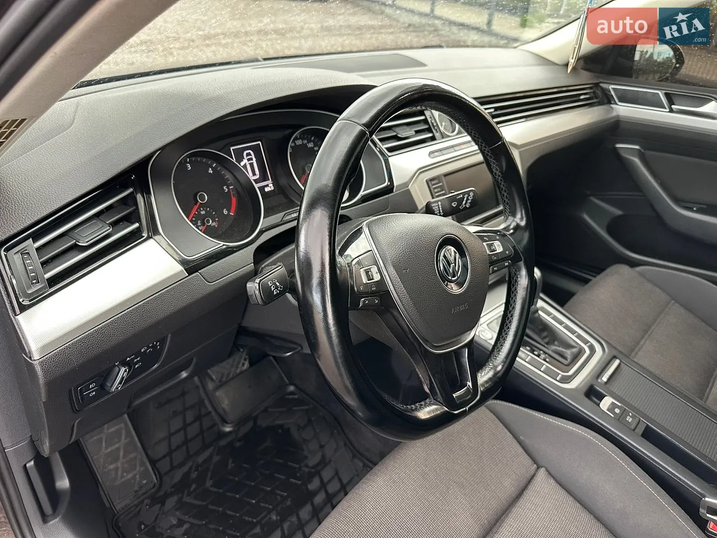 2015 Volkswagen Passat - мініатюра 18