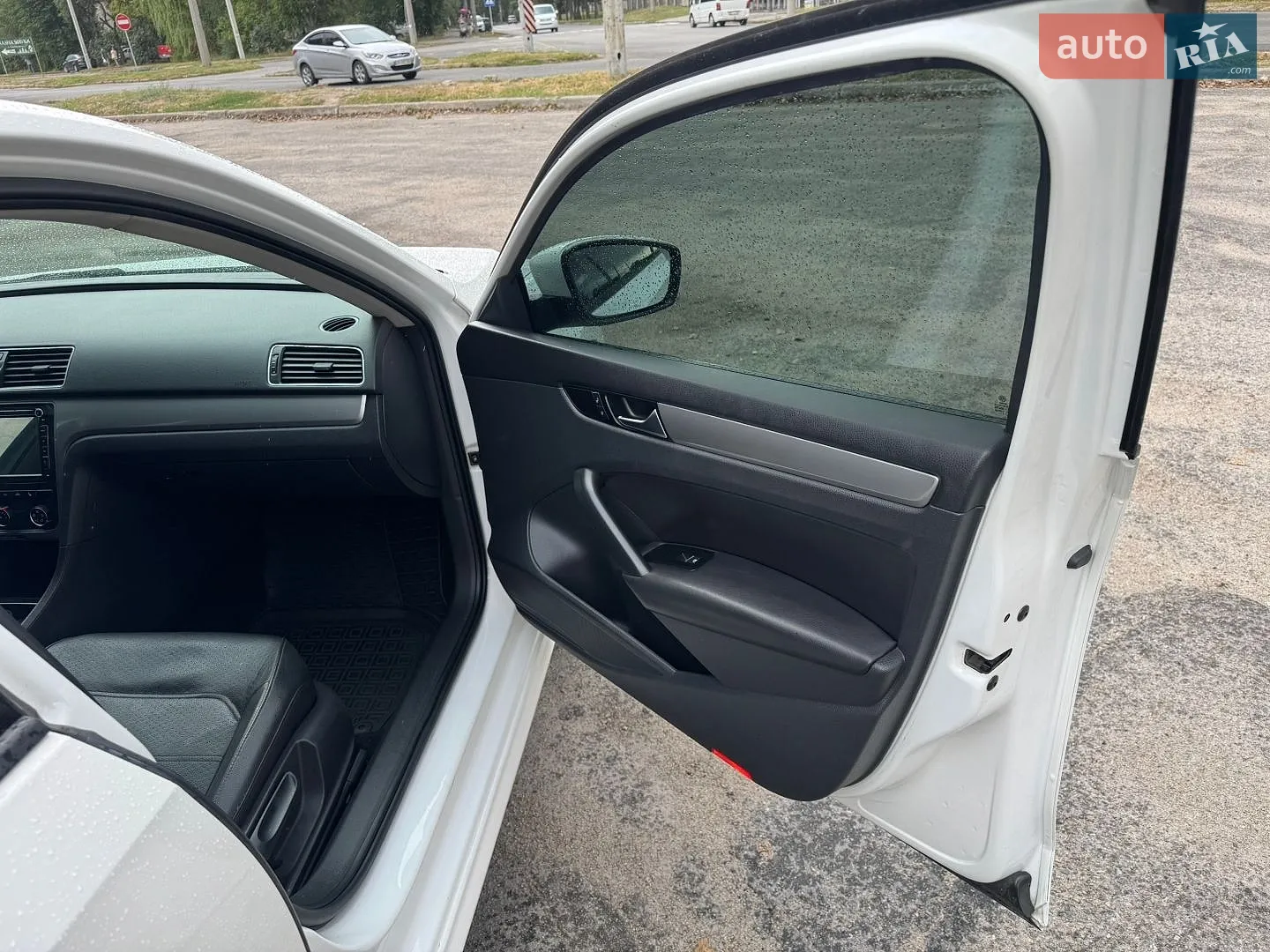 2013 Volkswagen Passat - мініатюра 21